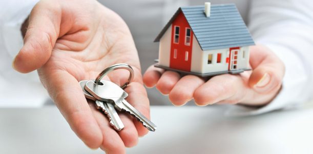 ¿Qué contenido mínimo debe tener el documento por el que se pone fin al alquiler de una vivienda?